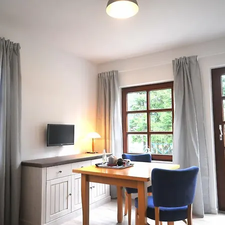 Witte Hus Moritzdorf Ruegen - Ruhige Lage Appartement *